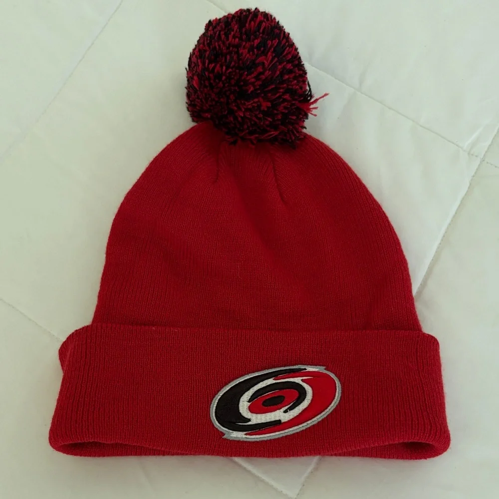 NHL Hurricanes beanie. Youth Winter Hat
